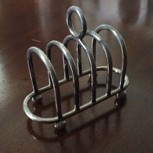 Honour Plate silver toast crumpet holder